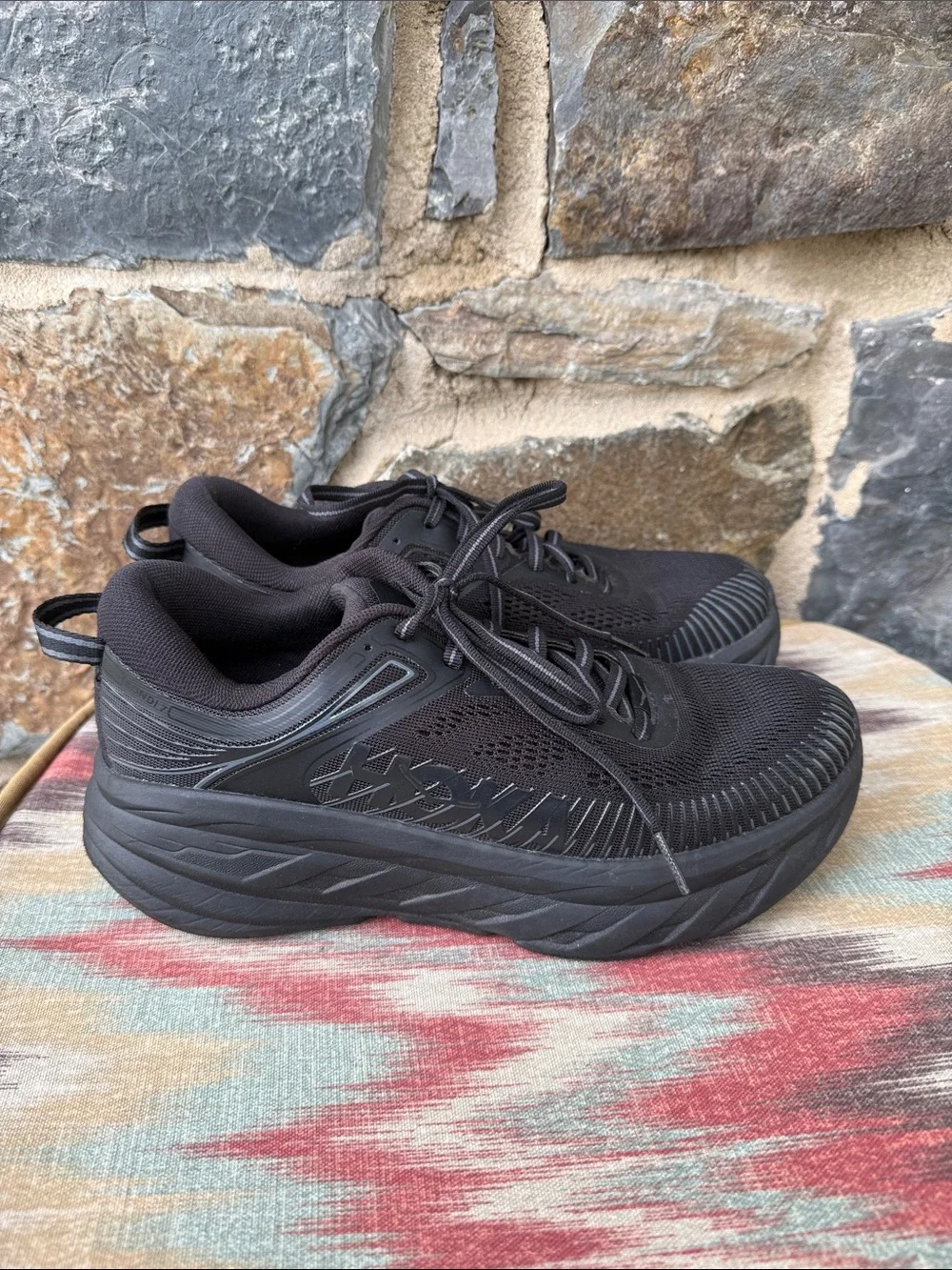 Hoka One One Men's Bondi 7 Sneaker Shoes in Black Size 7